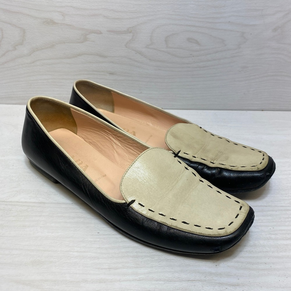 Prada‎ Two Tone Leather Loafers Black Cream Whipstitch Square Toe Flats 38.5